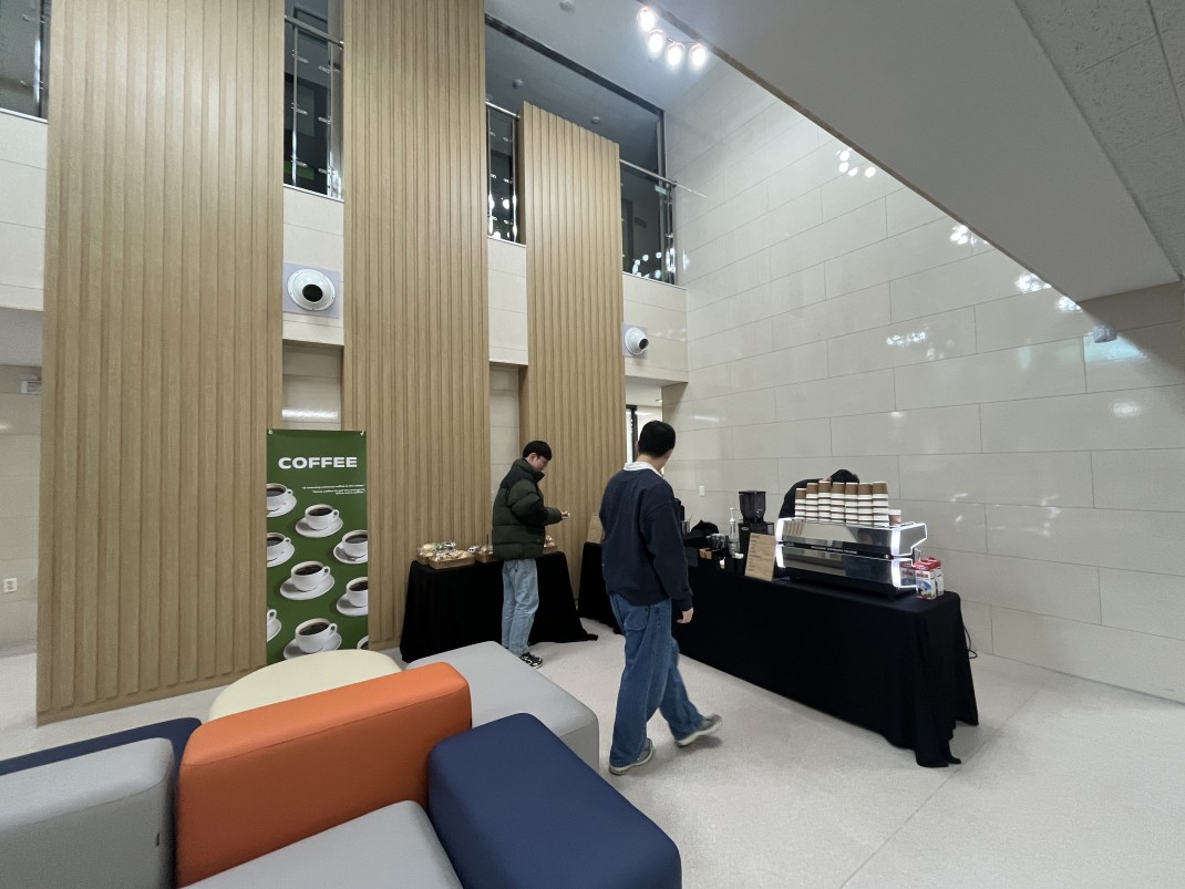 b2b9811e962f482ea6de978c3fb7d3d0_1783568537_335.jpg